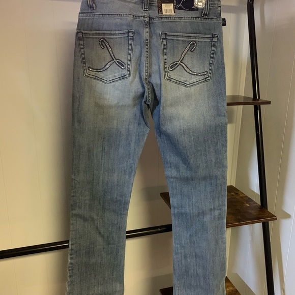 Brand New Lee Jeans. 6 medium bootcut stretch - Picture 2 of 3